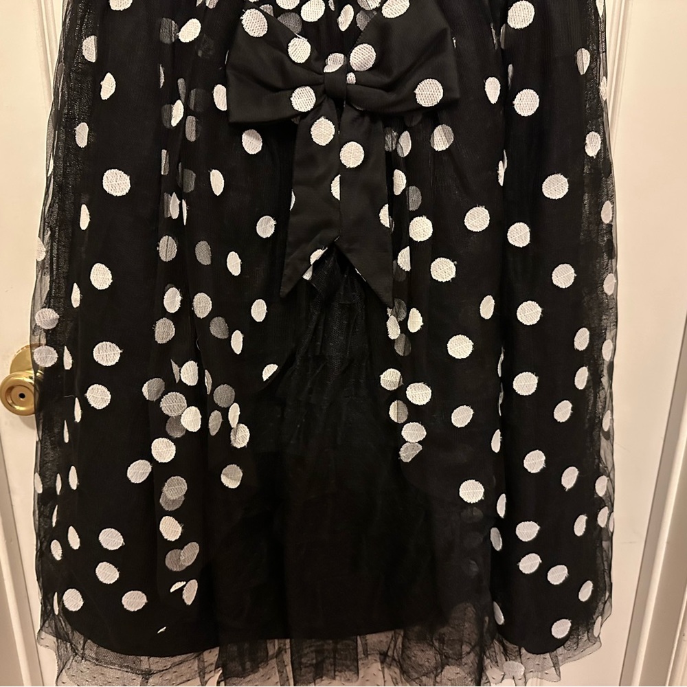 Elegant Black and White Polka Dot Dress - Picture 10 of 16